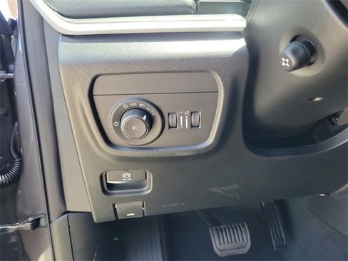 New 2025 Jeep Grand Cherokee L Limited w/ Luxury Tech Group II image 22