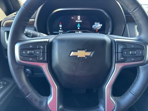 Used 2024 Chevrolet Suburban Premier image 14