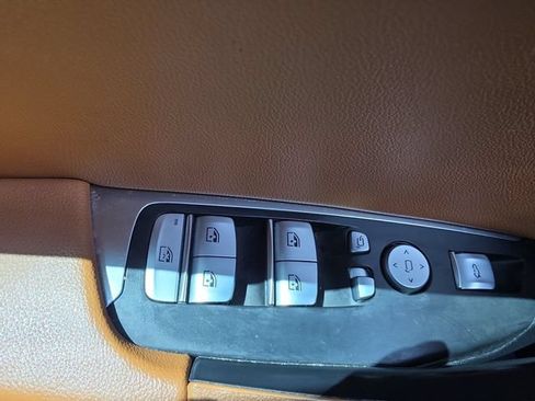 Used 2023 BMW X3 sDrive30i w/ Premium Package RWD image 29