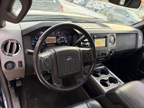 Used 2011 Ford F250 Lariat w/ Lariat Ultimate Pkg image 10
