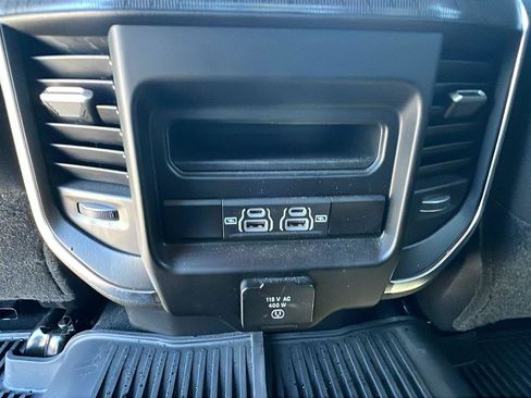 Used 2025 RAM 2500 Big Horn AWD/4WD image 21