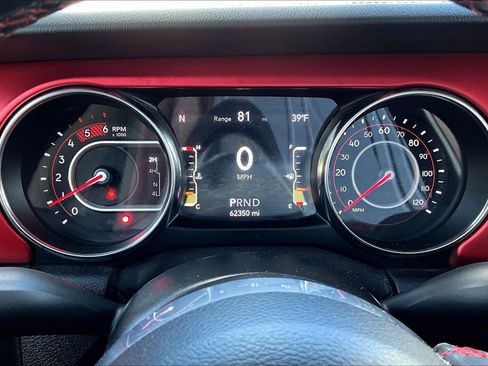 Used 2021 Jeep Gladiator Rubicon image 9