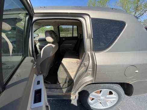 Used 2008 Jeep Compass Sport AWD/4WD image 22