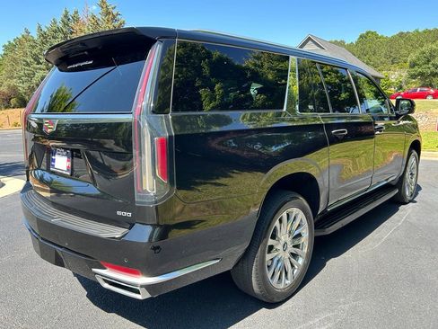 Used 2023 Cadillac Escalade ESV Premium Luxury RWD image 23