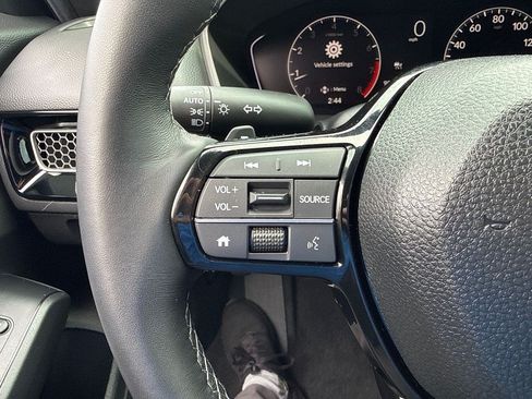 Certified 2025 Honda Civic Sport image 22