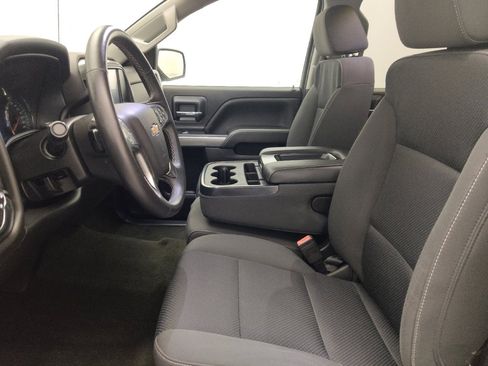 Used 2018 Chevrolet Silverado 1500 LT RWD image 17