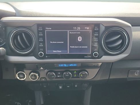 Certified 2023 Toyota Tacoma TRD Off-Road image 13