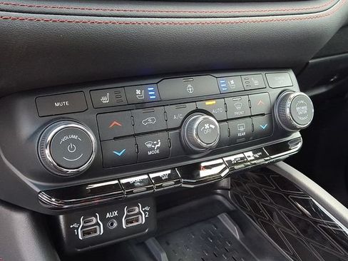 New 2026 Dodge Durango GT AWD/4WD image 13