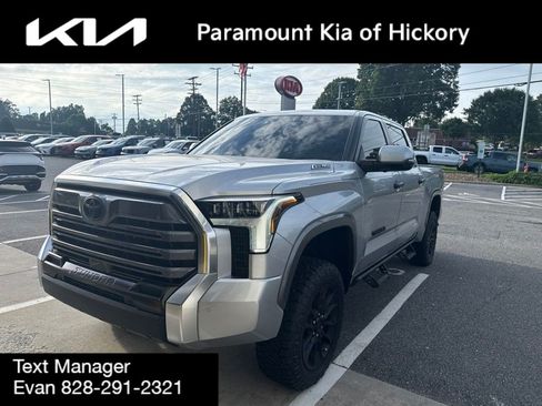 Used 2025 Toyota Tundra Limited AWD/4WD image 3