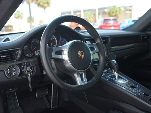 Used 2015 Porsche 911 Turbo S AWD/4WD image 2