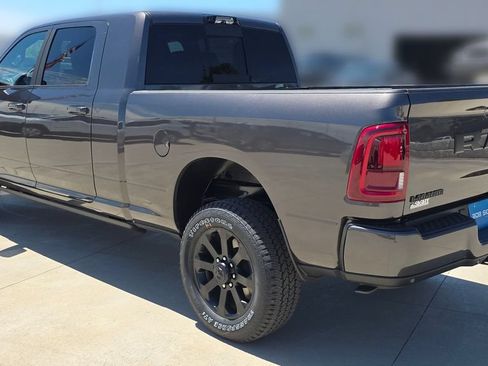 New 2026 RAM 2500 Laramie AWD/4WD image 3