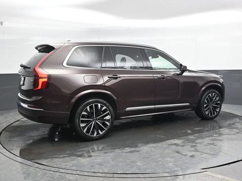 New 2026 Volvo XC90 T8 Ultra w/ Protection Package Premier AWD/4WD image 2