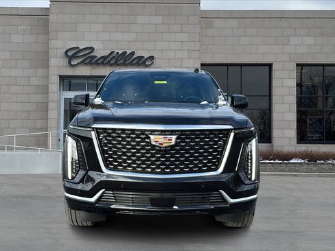 New 2026 Cadillac Escalade Luxury image 7