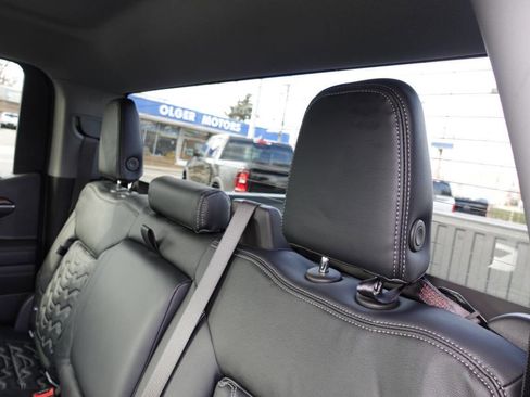 Used 2024 GMC Sierra 1500 Elevation image 24