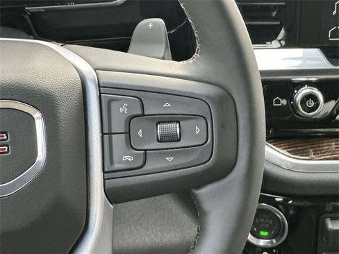 New 2026 GMC Sierra 1500 Elevation image 10