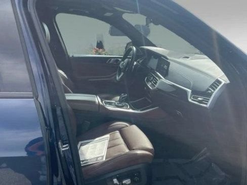 Used 2021 BMW X5 M50i w/ Executive Package AWD/4WD image 2