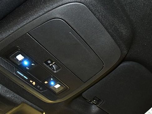 Used 2025 Ford F150 XLT w/ Equipment Group 302A MID AWD/4WD image 28