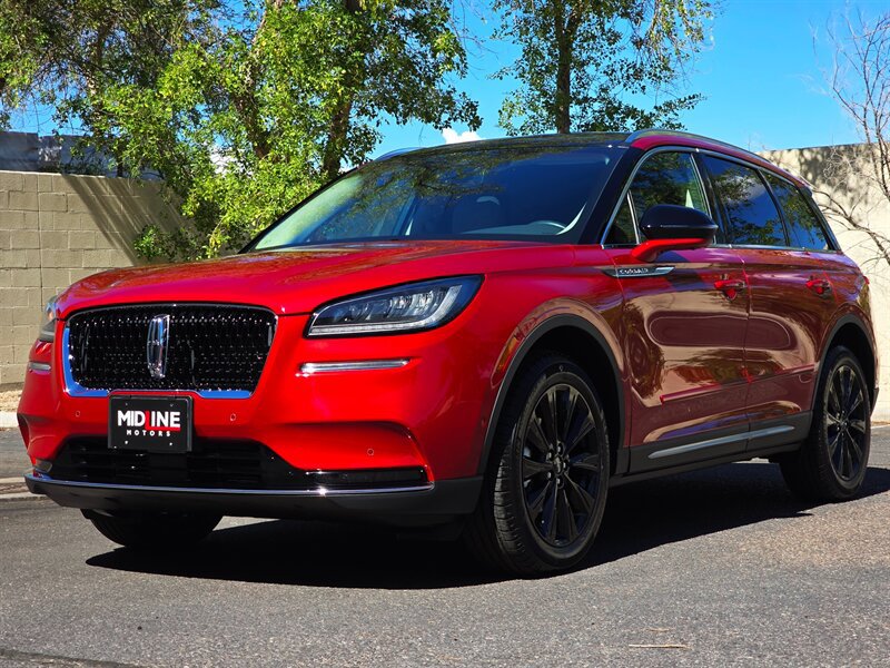 Used 2020 Lincoln Corsair Reserve FWD image 3