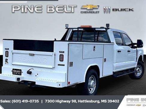 Used 2023 Ford F350 XL AWD/4WD image 12