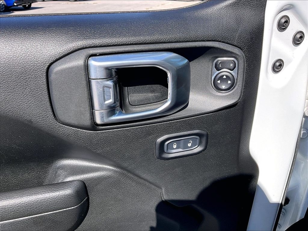 Used 2023 Jeep Gladiator Sport AWD/4WD image 34
