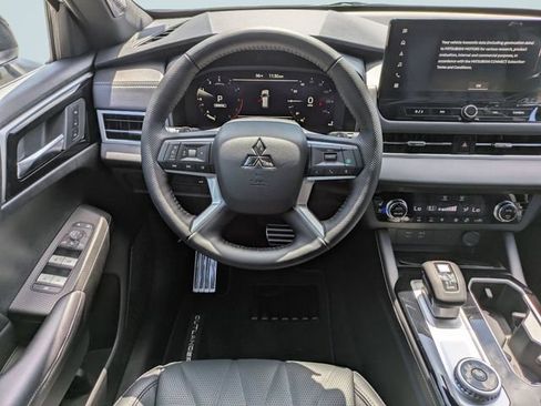 New 2026 Mitsubishi Outlander SEL Black Edition FWD image 18