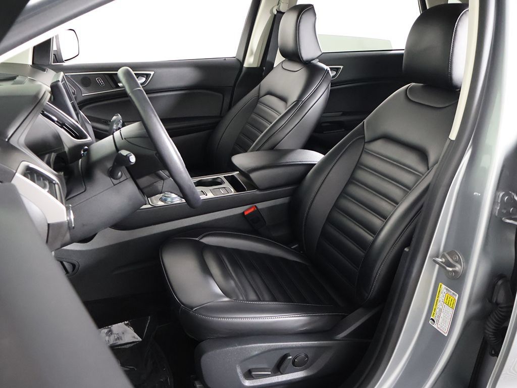 Used 2024 Ford Edge SEL w/ Convenience Package AWD/4WD image 28