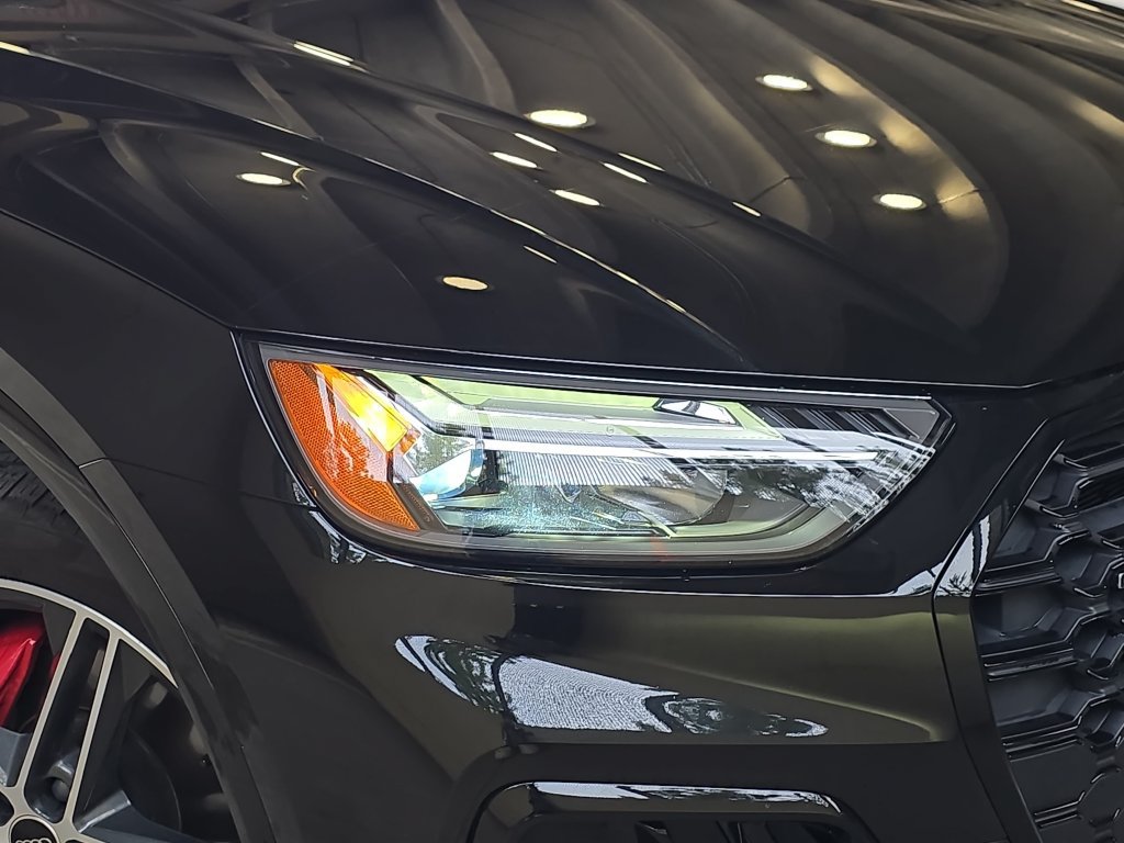 Certified 2024 Audi Q5 e Premium Plus w/ Premium Plus Package AWD/4WD image 28