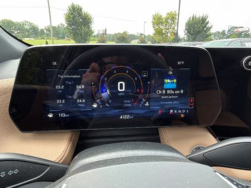 Used 2026 Chevrolet Equinox ACTIV w/ Safety and Technology Package FWD image 29