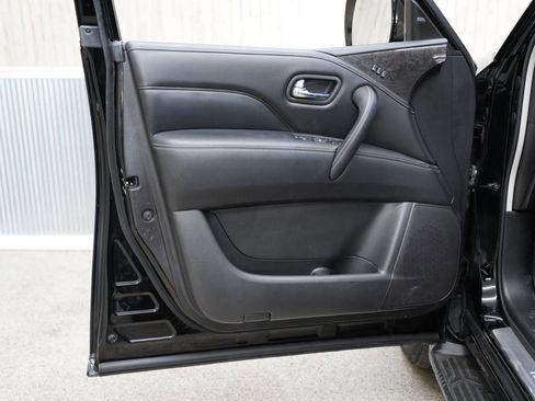 Used 2022 INFINITI QX80 Luxe w/ Cargo Package image 28