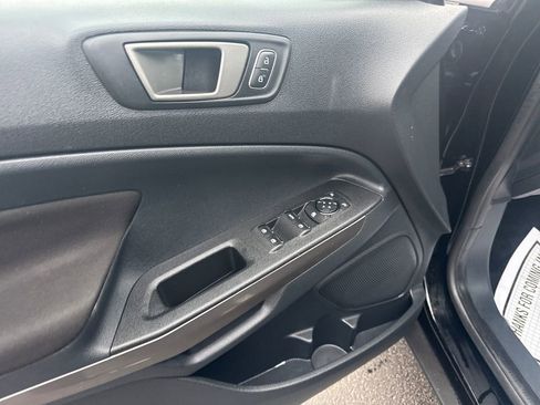 Used 2022 Ford EcoSport SE image 24