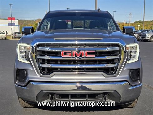 Used 2022 GMC Sierra 1500 SLE w/ Preferred Package image 8
