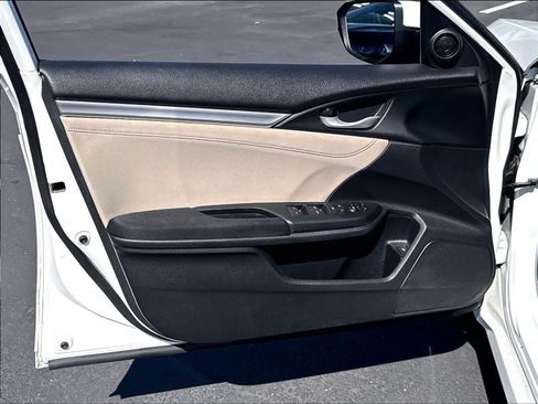 Used 2018 Honda Civic EX image 20
