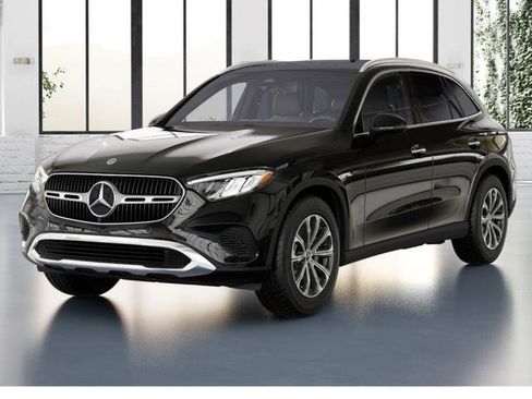 Used 2026 Mercedes-Benz GLC 300 4MATIC image 1