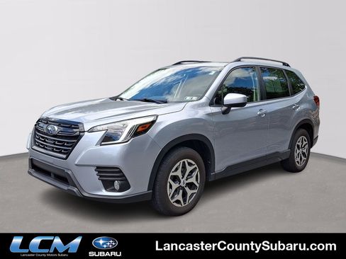 Certified 2023 Subaru Forester Premium AWD/4WD image 1