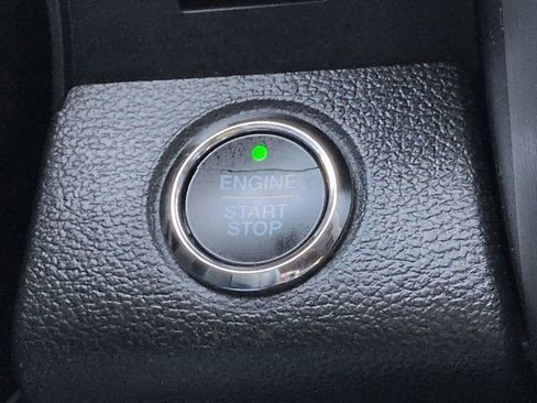 Certified 2017 Ford F250 Platinum w/ Platinum Ultimate Package image 29