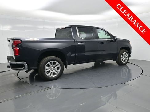 Used 2024 Chevrolet Silverado 1500 LTZ image 8