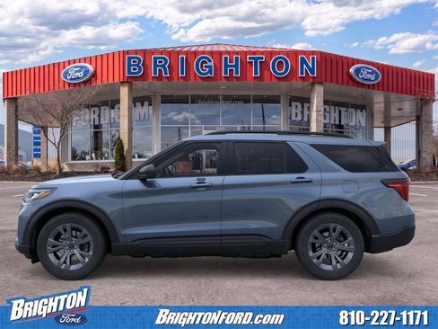 Used 2026 Ford Explorer Active w/ Active Comfort Package AWD/4WD image 2
