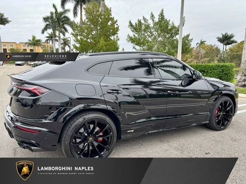Used 2024 Lamborghini Urus S AWD/4WD image 6