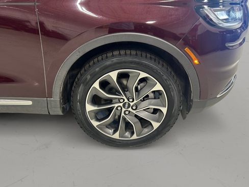 Used 2022 Lincoln Nautilus Reserve AWD/4WD image 10