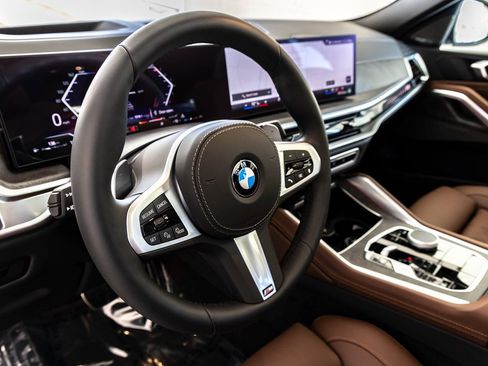 Certified 2026 BMW X6 xDrive40i w/ Premium Package image 17