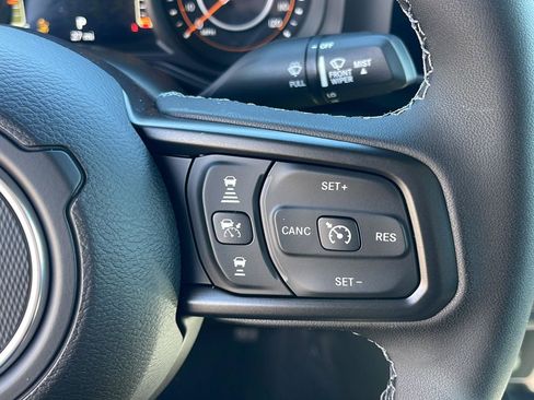 New 2026 Jeep Gladiator Sport image 16