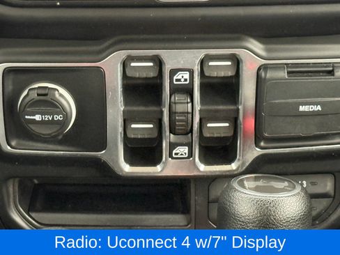 Used 2021 Jeep Wrangler Unlimited Sport AWD/4WD image 32