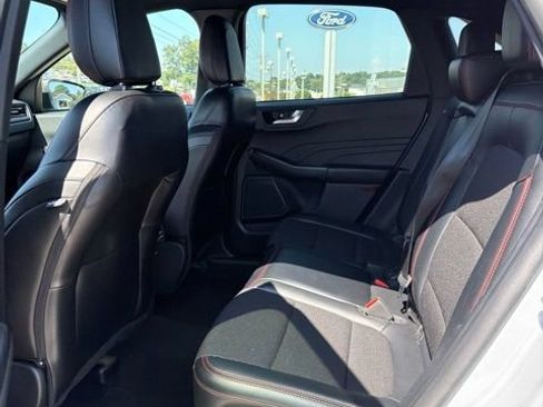Used 2025 Ford Escape ST-Line FWD image 11