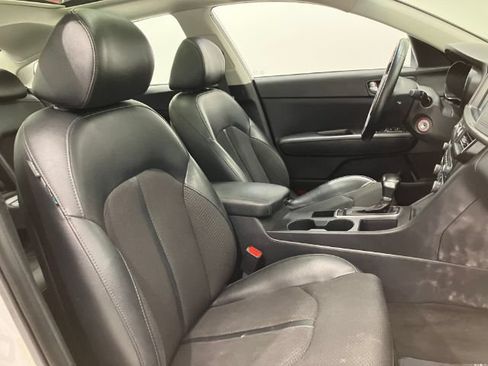 Used 2018 Kia Optima S w/ Panoramic Sunroof Package FWD image 52