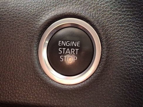 Used 2024 Toyota Tundra SR5 w/ SR5 Premium Package AWD/4WD image 22