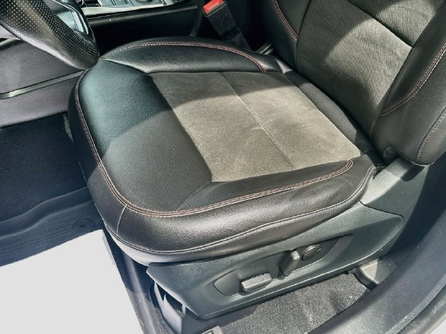 Used 2022 Ford Explorer ST-Line AWD/4WD image 20