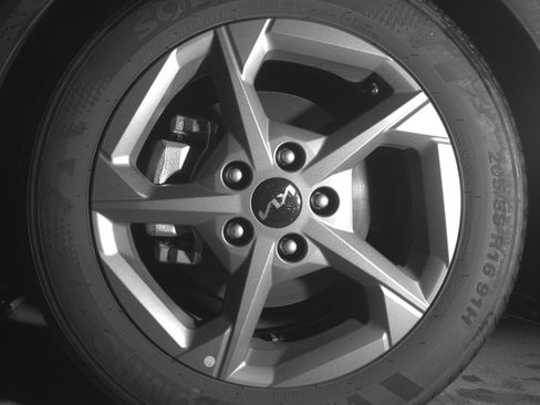 Used 2025 Kia K4 LXS image 12