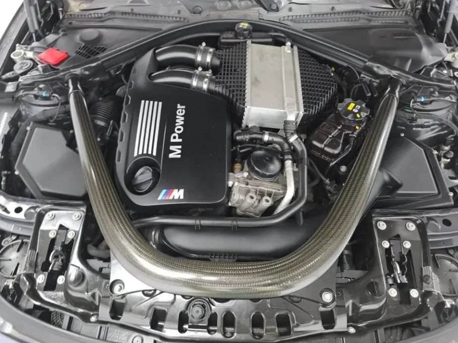 Used 2015 BMW M4 Convertible RWD image 13