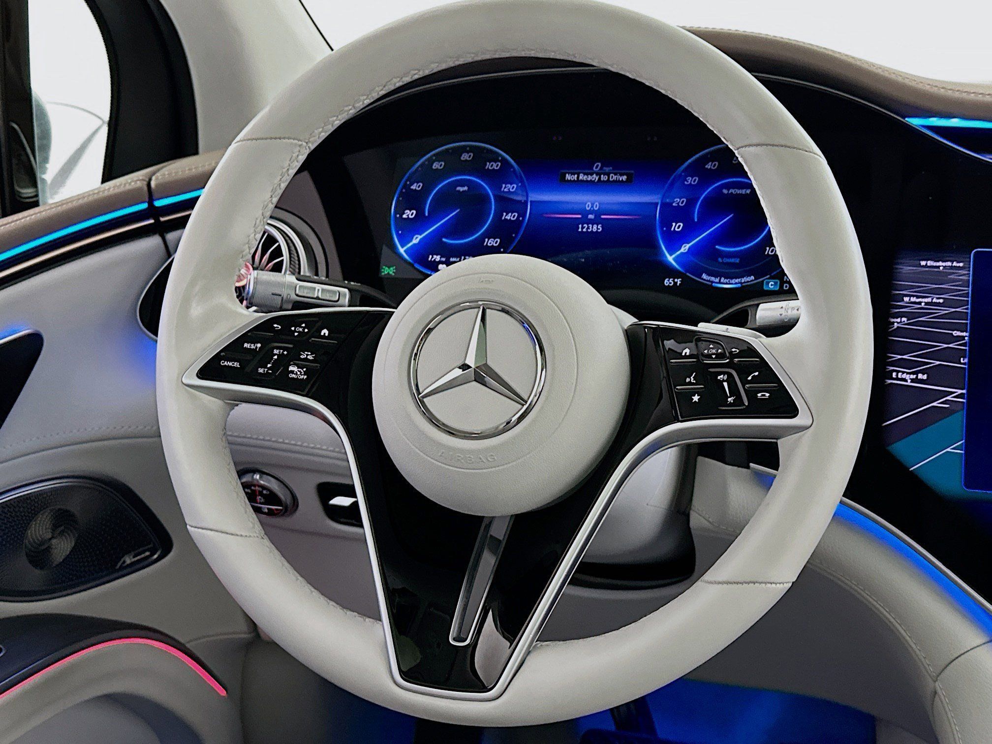 Used 2023 Mercedes-Benz EQS 580 4MATIC SUV image 8