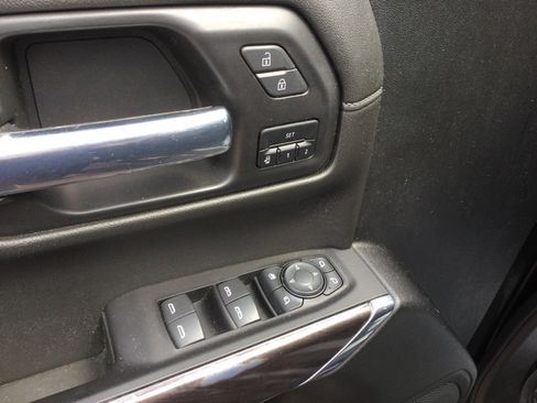 Used 2022 Chevrolet Silverado 1500 LTZ w/ LTZ Premium Package image 10